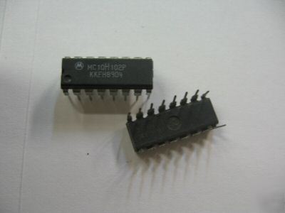 25PCS p/n MC10H102P ; integrated circuit