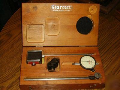 Starrett dial indicator & base set with case