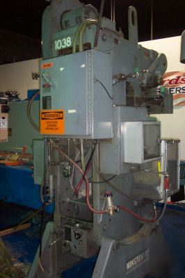 Minster 32 ton air clutch obi high speed punch press