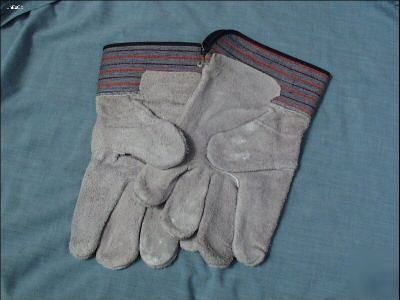 New 2 white dupont tyvek coveralls w/ free work gloves 