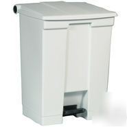 Rubbermaid commercial step on trash can 18 gallon 