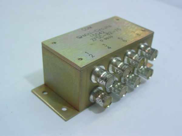 Mini-circuits zfsc-82-75 sma coaxial power splitter