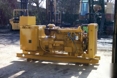 Caterpiller 155KW diesel generator only 850HRS with ats