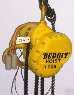 1 ton budget hoist model 404952-20 110 volt, 10 ft