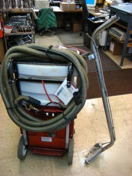Cfr commercial upright extractor 520-q w/ accessories