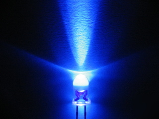 100PCS x 5MM ultra bright blue led 7000MCD 20 degree