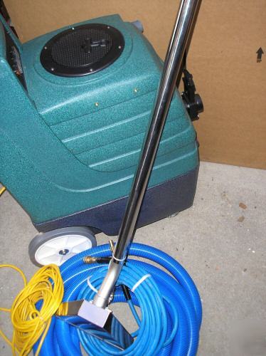 Carpet cleaning - mytee K101 extractor w/heater