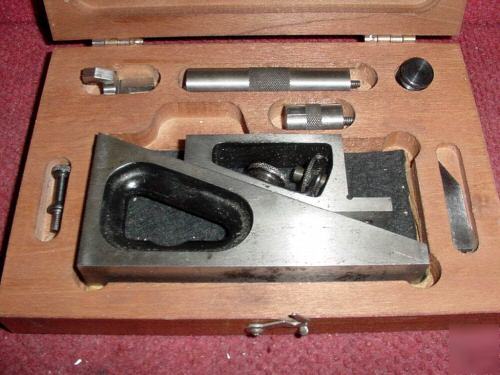 Like new starrett planer/shaper gauge,box,level,scriber, 