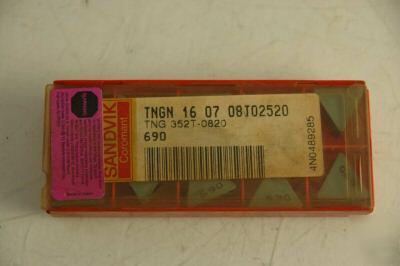 New 2 boxes sandvik TNGN352T-0820 insert carbide see