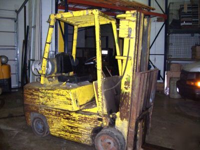 Forklift clark 6000LB cap cushion tire lpg 