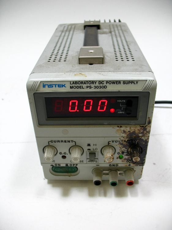 Instek laboratory dc power supply ps 3030D 200VA works
