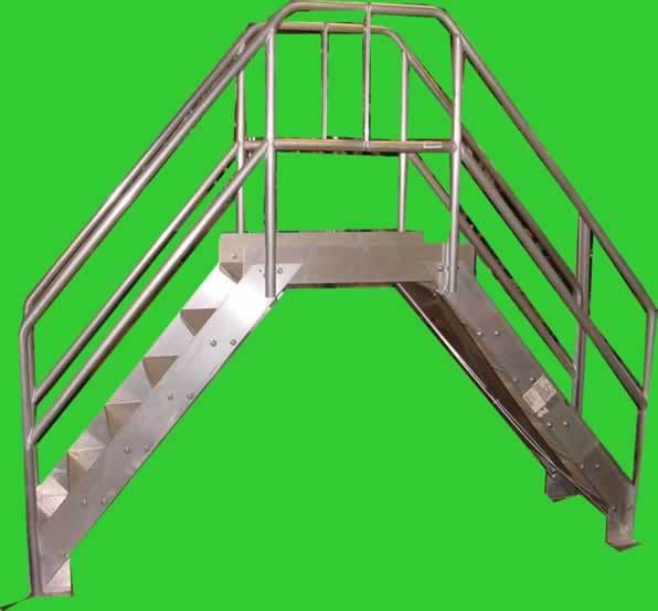 Cross over ladder/ scaffold / conveyor aluminium 