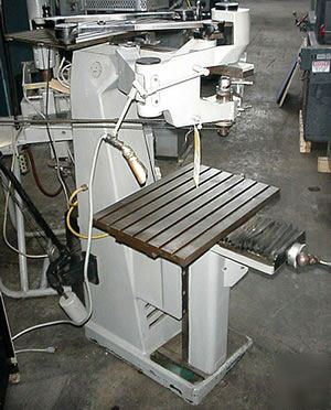 Taylor hobson model k 2-dimensional pantograph engraver