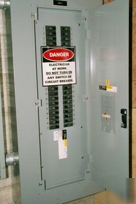 Electrical danger safety sign
