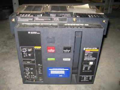 Merlin gerin masterpact MP08 H1 800 amp 800A a breaker