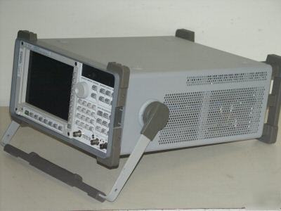 Hp 35670A fft dynamic signal analyzer, dc-102.4 khz-2CH