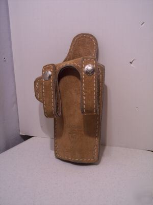 S&w 648 suede holster for rear of pant excelent cond