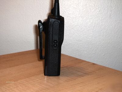 New motorola PR400 portable radio handset brand 