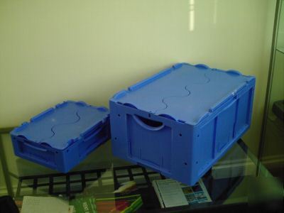 Top quality industrial blue lidded boxes - small