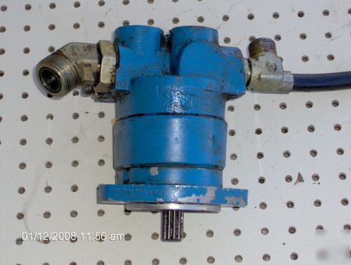 Steering pump daewoo G30E-3 forklift hydraulic