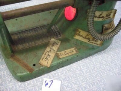 R67/ antique domke & ulm hat mfg hat stretcher