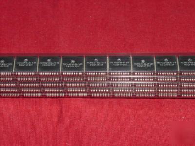 448 pcs. motorola# MCM62486AFN19, plcc package