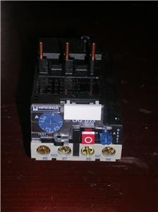 Telemecanique LR2 D1312 LR2 D1312 overload relay lnc