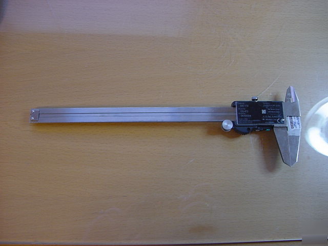 Mitutoyo 500-172 absolute digimatic digital caliper 0-8