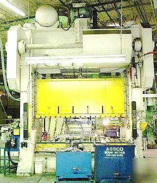 Blow stamping press w servo feed '97 ssdc, 400 ton