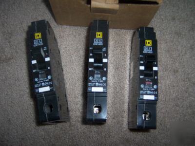 Lot of 3 EDB14020 slighty used breakers