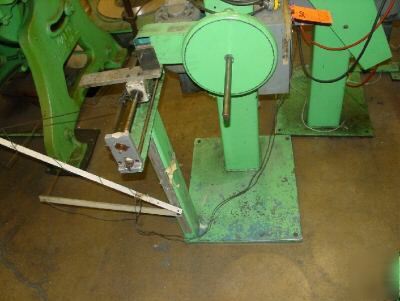 Durant vertical take up reel motorized punch press feed