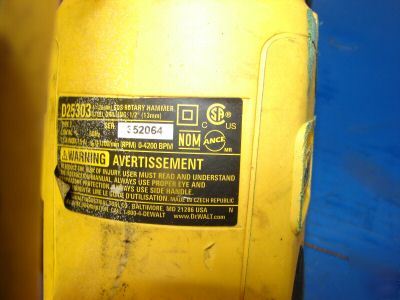 Dewalt rotary hammer drill sds D25303 in case 