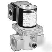 Honeywell V8295S1006 normally open solenoid gas valve