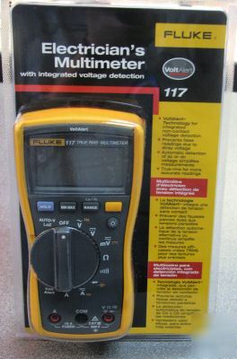 New fluke 117 true rms multimeter w/ voltalert brand 