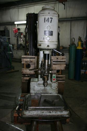 Leland gifford drill press high/low 440 volts compact