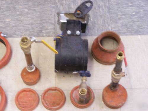 Lot of 31 victaulic & ridgid loc fittings brass valves