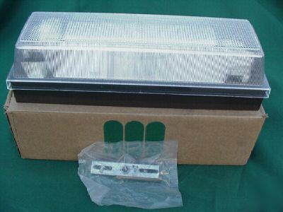 Motel canopy - 26 watt fluorescent light fixture