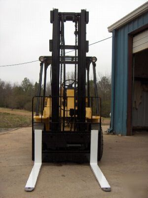 8000LB. caterpillar pneumatic forklift perkins engine