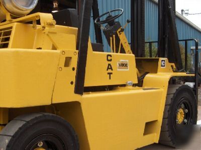 8000LB. caterpillar pneumatic forklift perkins engine