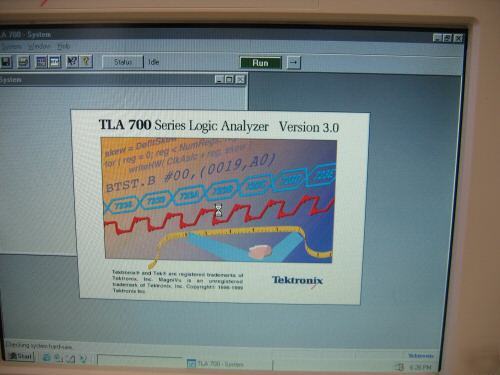 Tektronix TLA714 logic analyzer w/ TLA7N4 w/ 2S