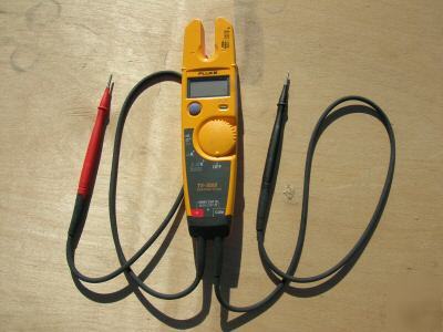 New fluke T5-1000 electrical tester in box