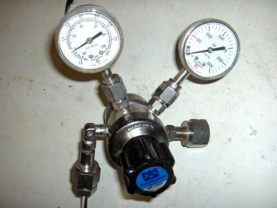 Matheson gas regulator model sp-1369