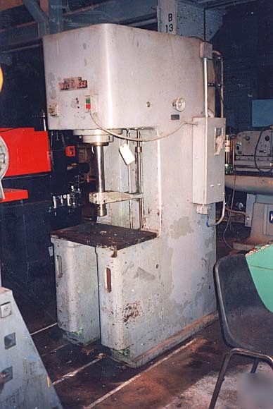 15TN hydraulic press, denison HA15093D18A1Z1,