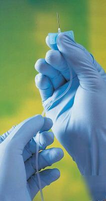 1000 nitrile exam gloves powder free non-latex-vinyl m