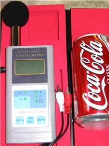 Digital sound noise level meter no calibrator required