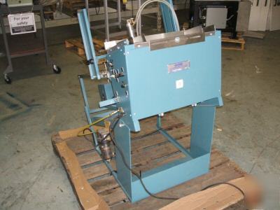 2003 all packaging machinery drop gravity sealer