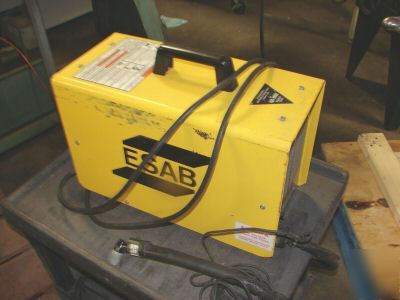 Esab plasma cutter plasmarc 125 built in air 120 volt 