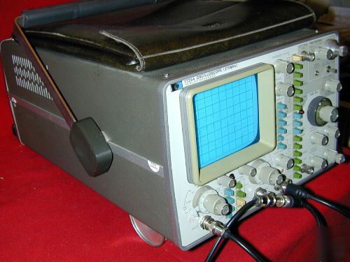 Hp 1725A 275MHZ 2-channel analog oscilloscope working