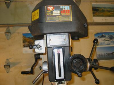 Rong fu verticle mill, 2 hp 120 volt single phase