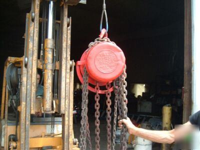 1.5 ton chain fall hoist yale motor bb lift engine shop